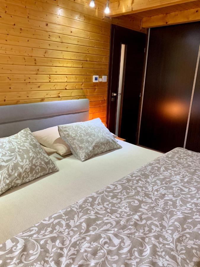 Grand Spa Holiday Home Sklené Teplice Buitenkant foto